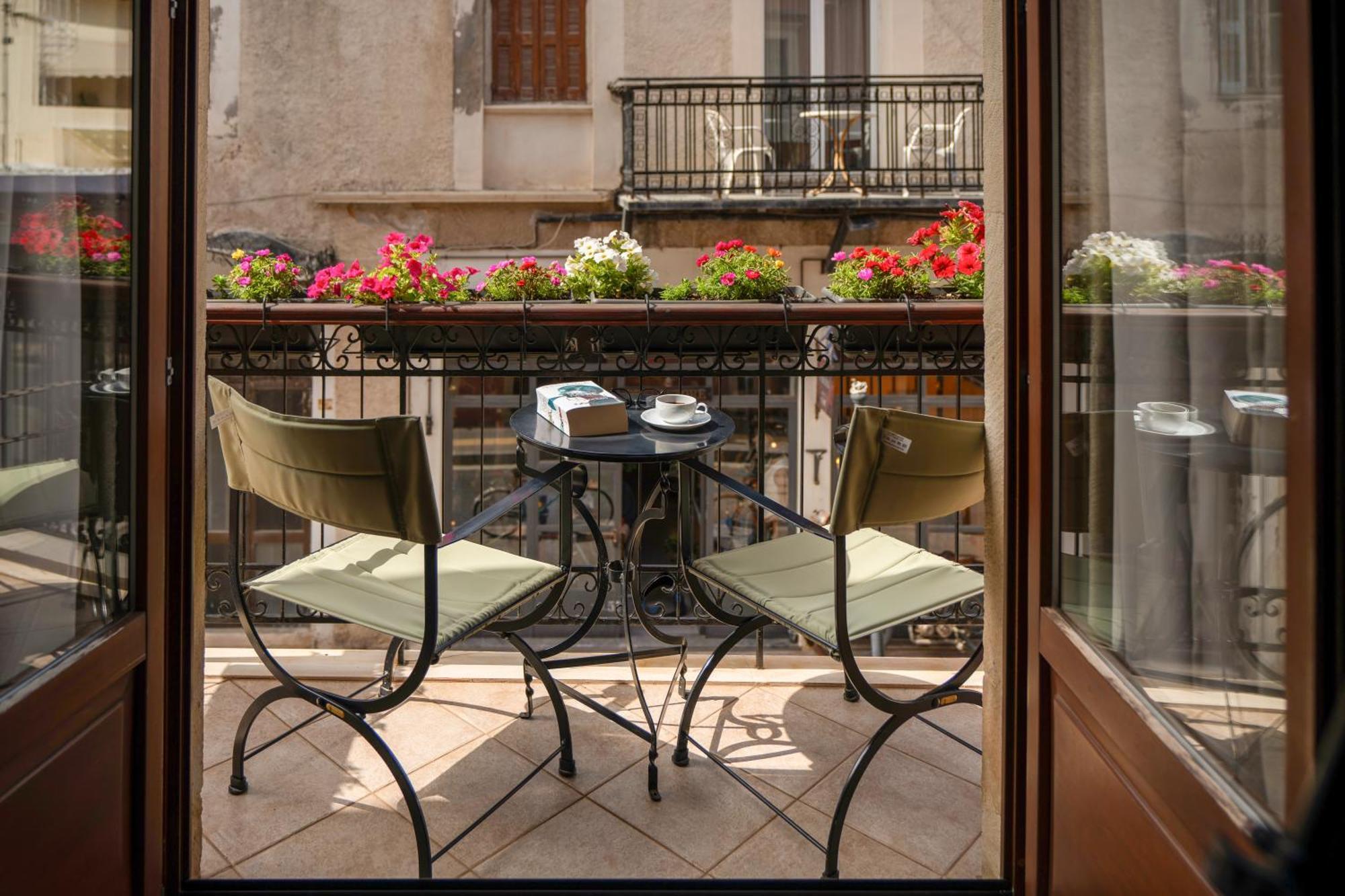 Phaedra Suites (Adults Only) Rethimno Eksteriør billede